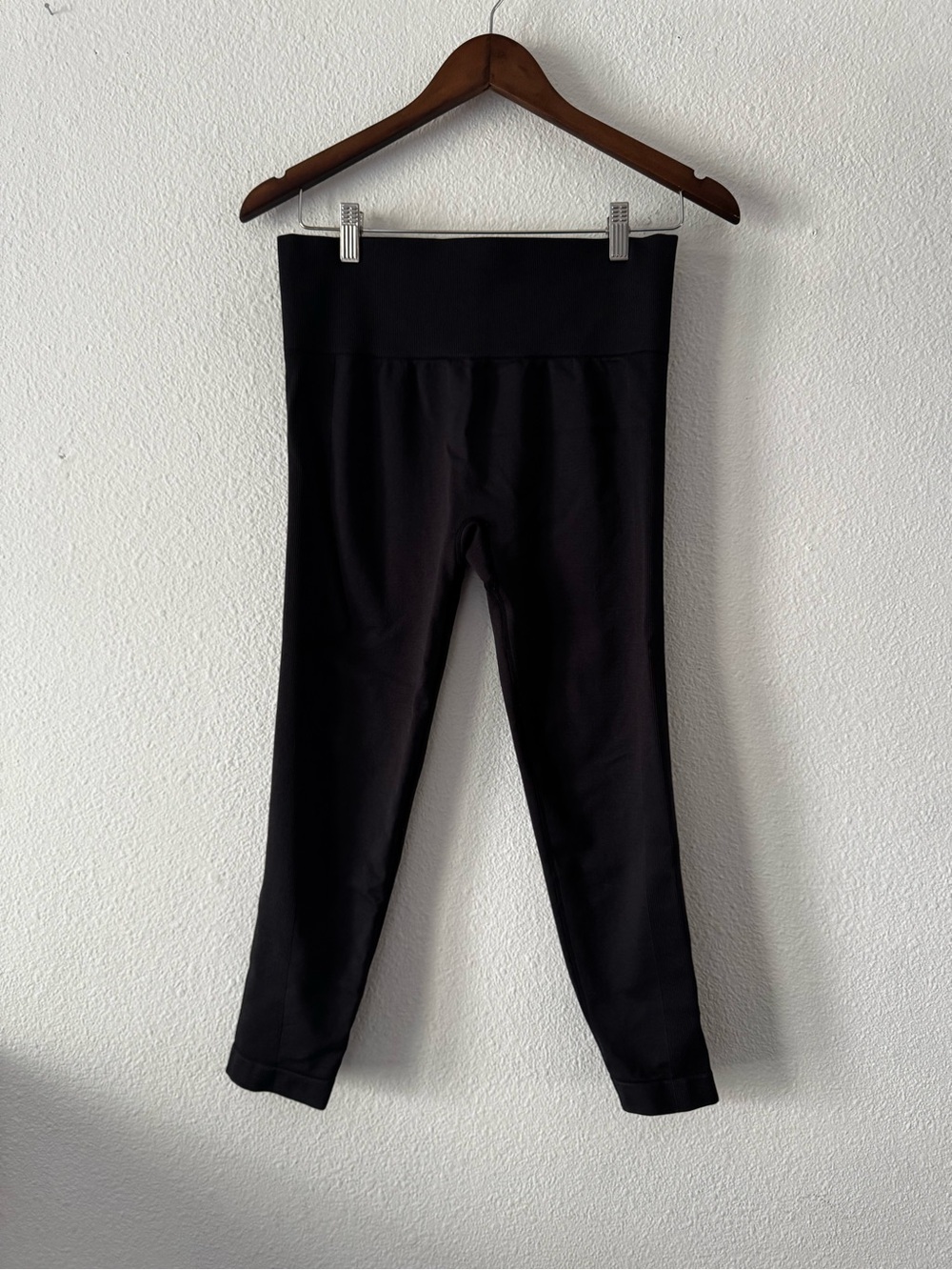Anybody Black High-Waist Athleisure Leggings Ribbed Detail XL Minimalist Chic - Picture 13 of 13